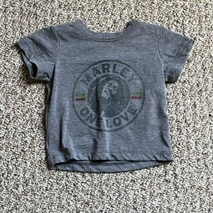 Gray “Marley One Love” tee 12m